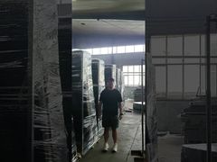 Охранный забор с железным поддоном, цвет черный